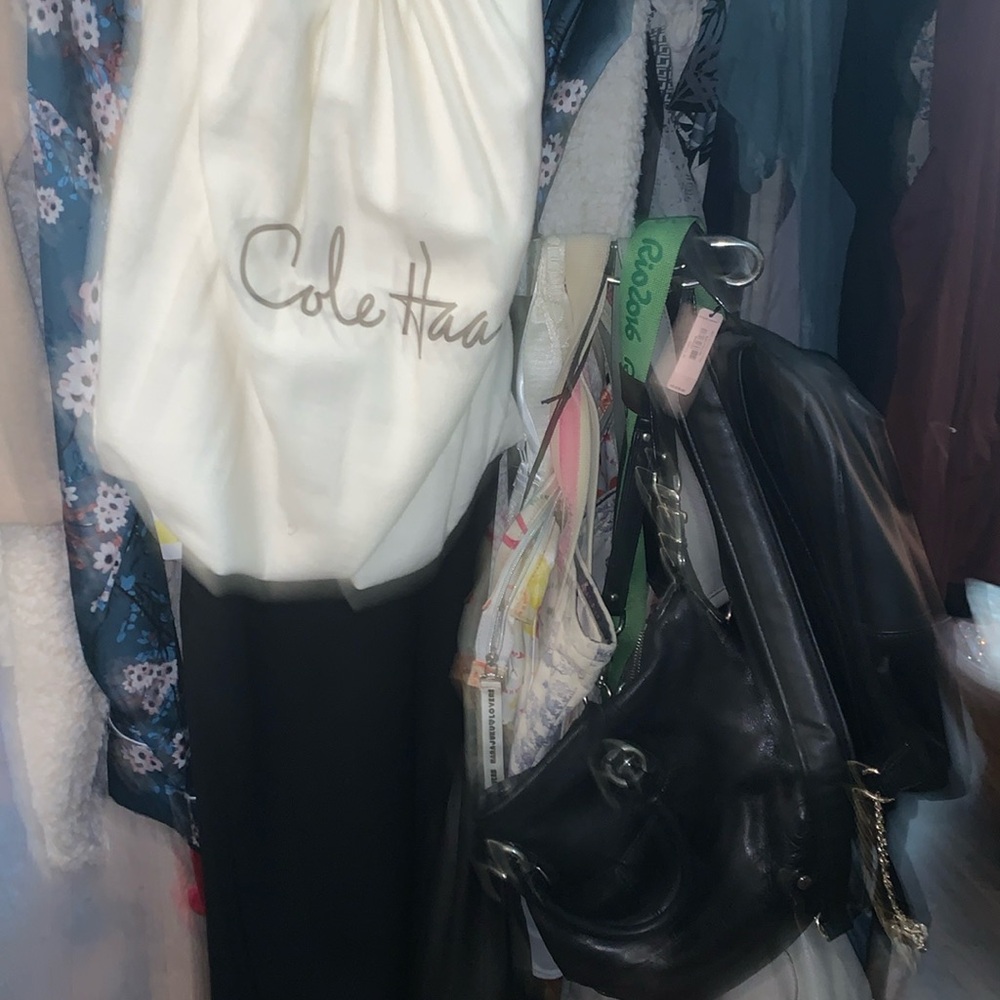 Live Show Purses, Bags & More